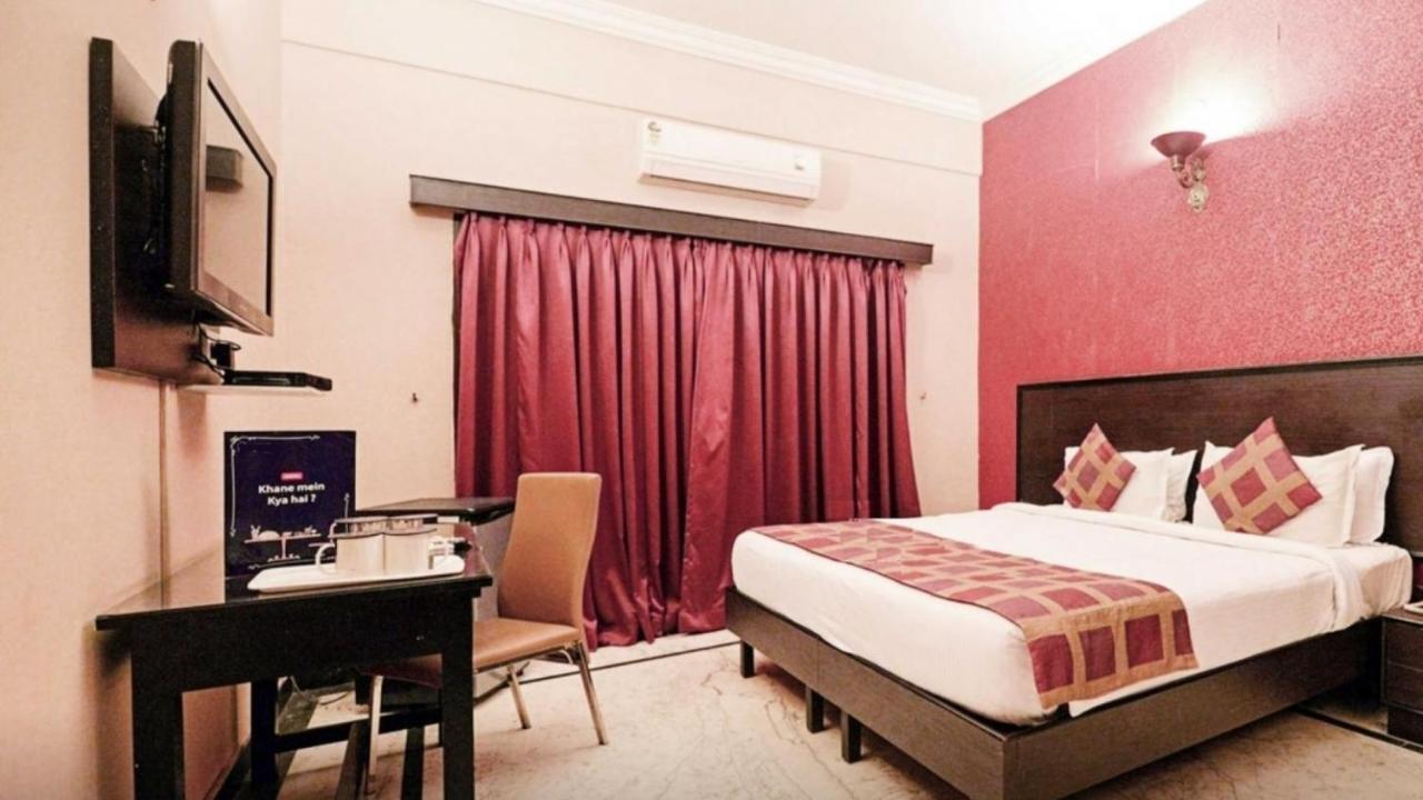 The Down Town Hotel Haïdarabad Extérieur photo